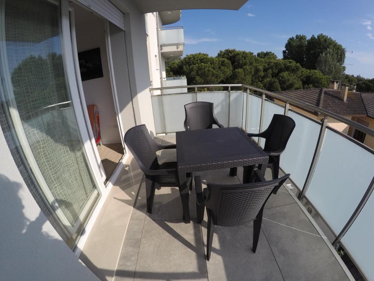 Residence Caorle Trilocale Con Piscina Esterno foto